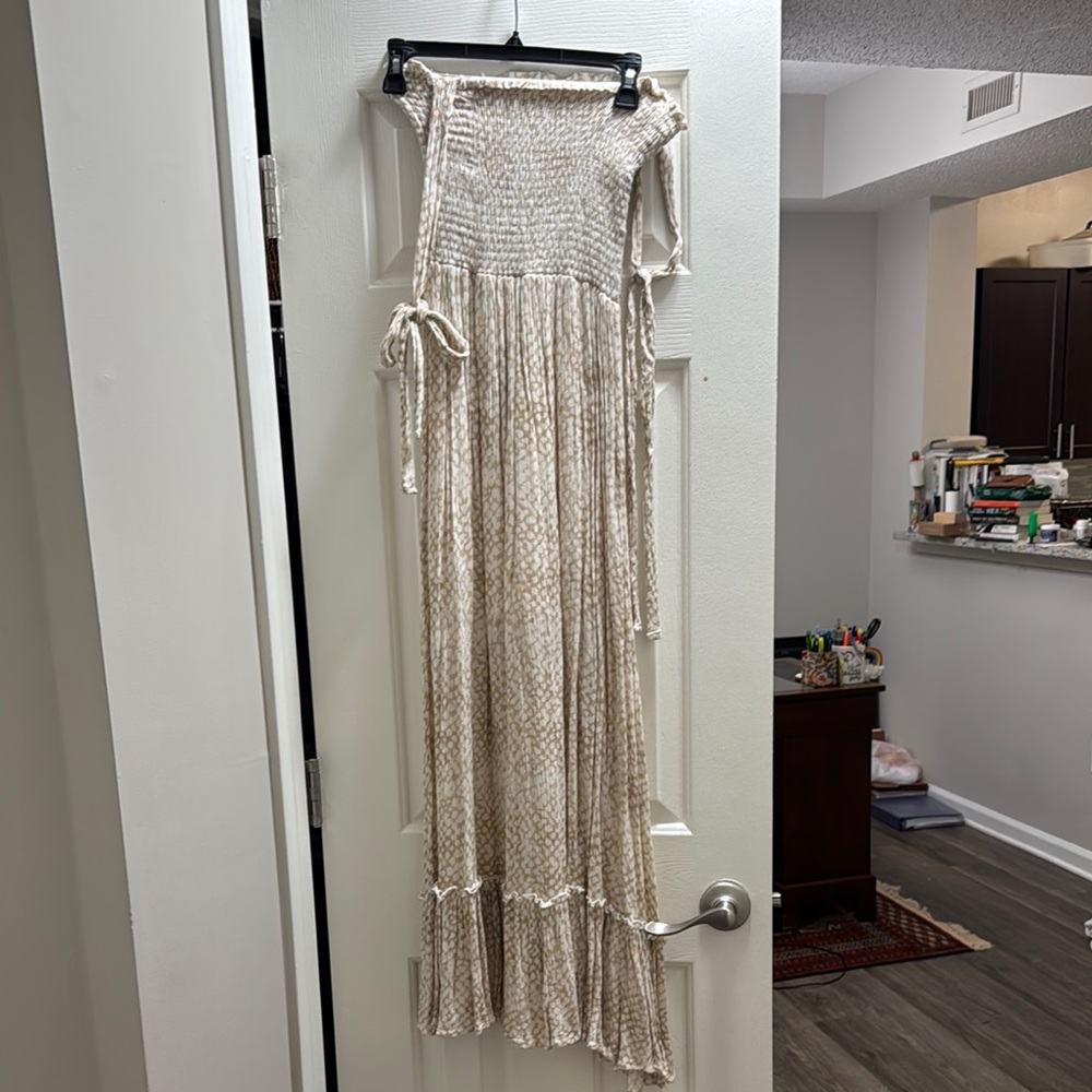 By Together Cream and Tan Tiered Accent Dress